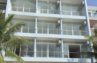 Cửa nhôm hệ 003
